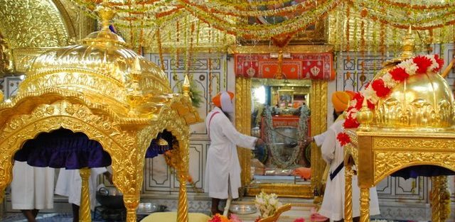 No book can be installed at par with Sri Guru Granth Sahib Ji No book can be installed at par with Sri Guru Granth Sahib Ji